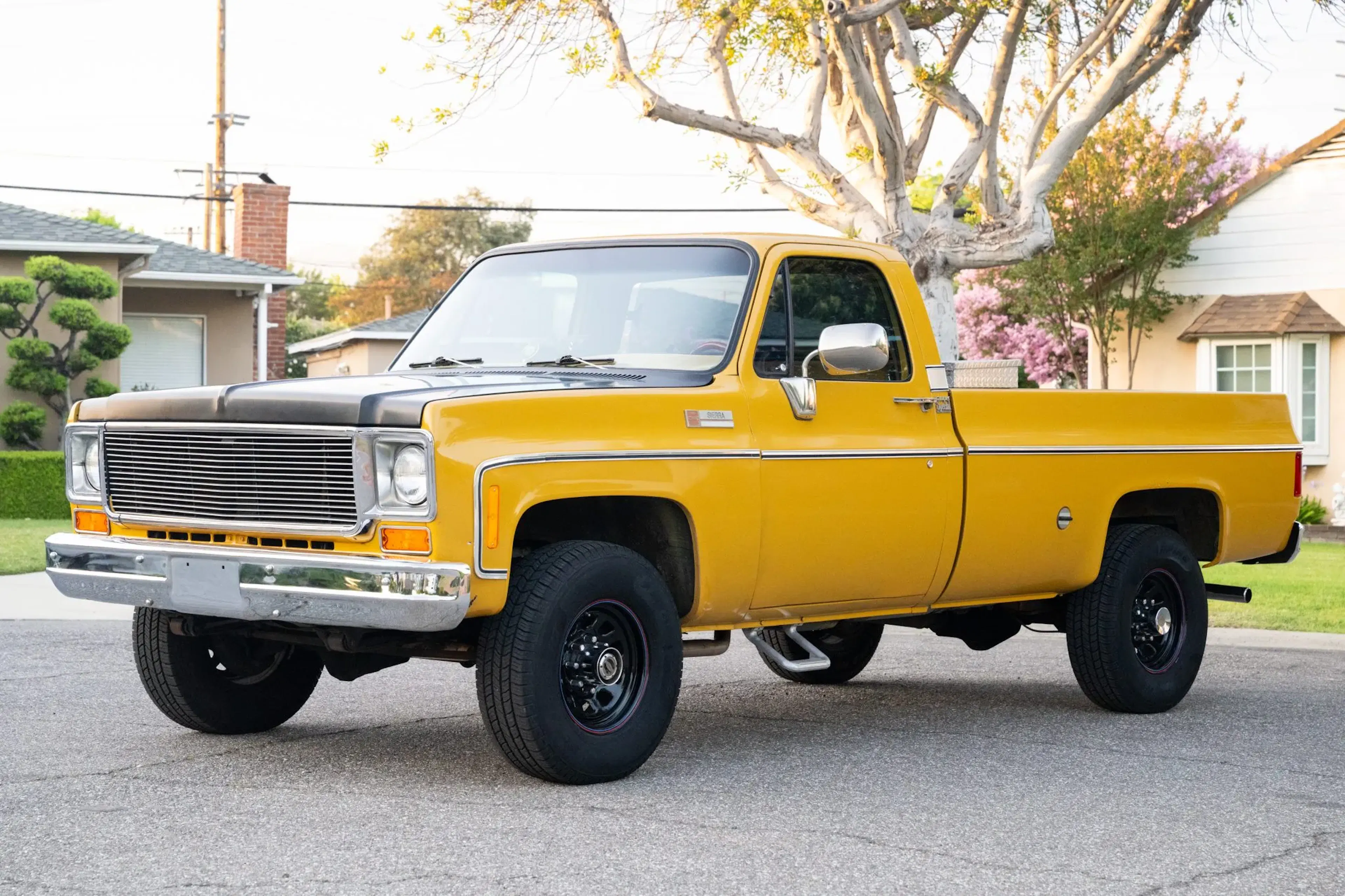 1984 GMC K2500 3/4 Ton | Hagerty Valuation Tools®